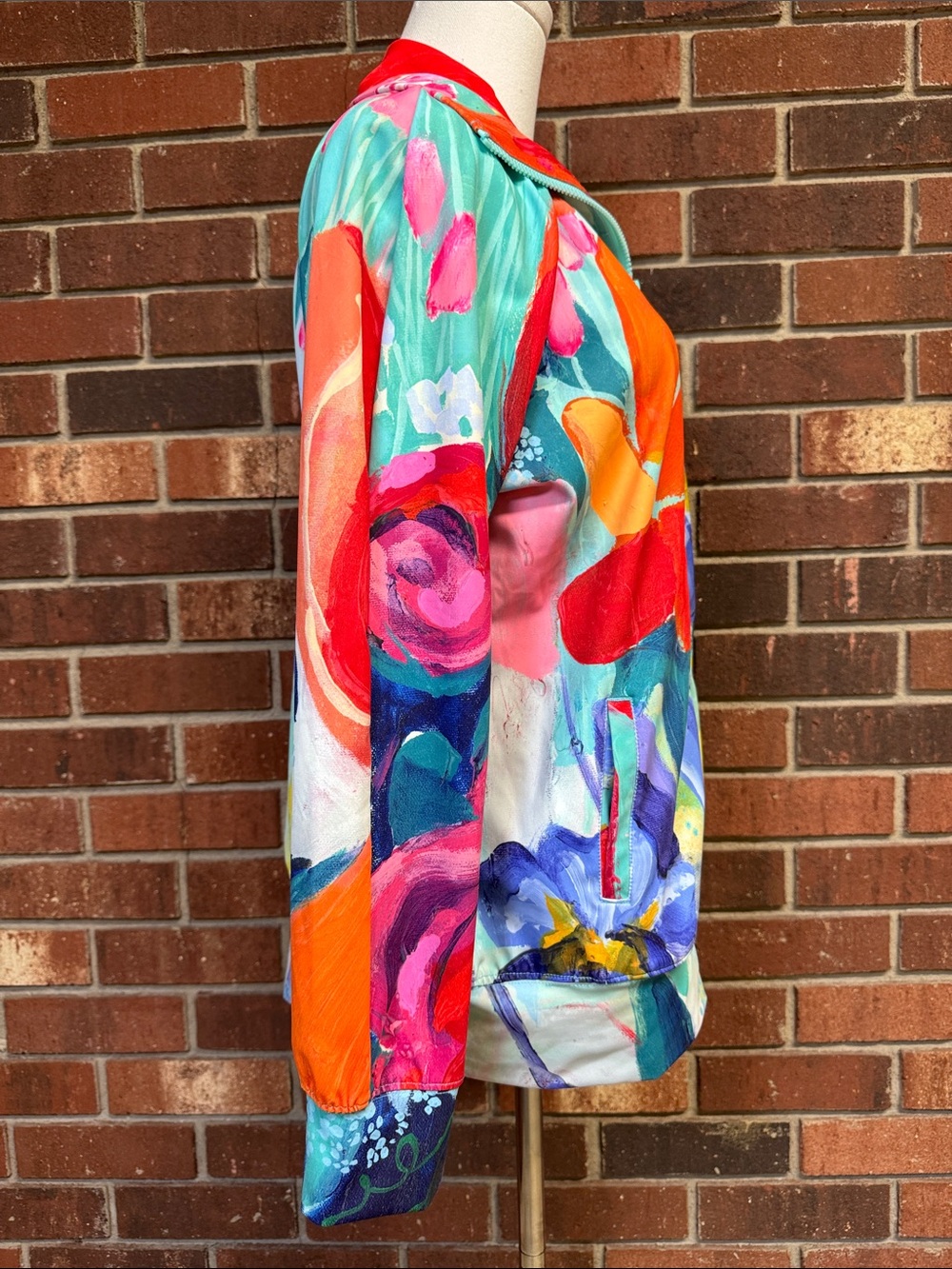 Claire Desjardins Vibrant Floral Print Zip-Up Jacket Size Medium - Picture 4 of 13